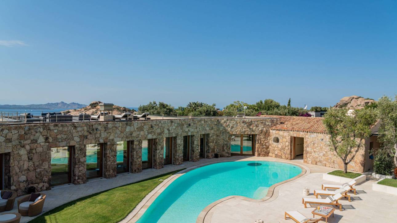 beyond-luxury-smeralda-182